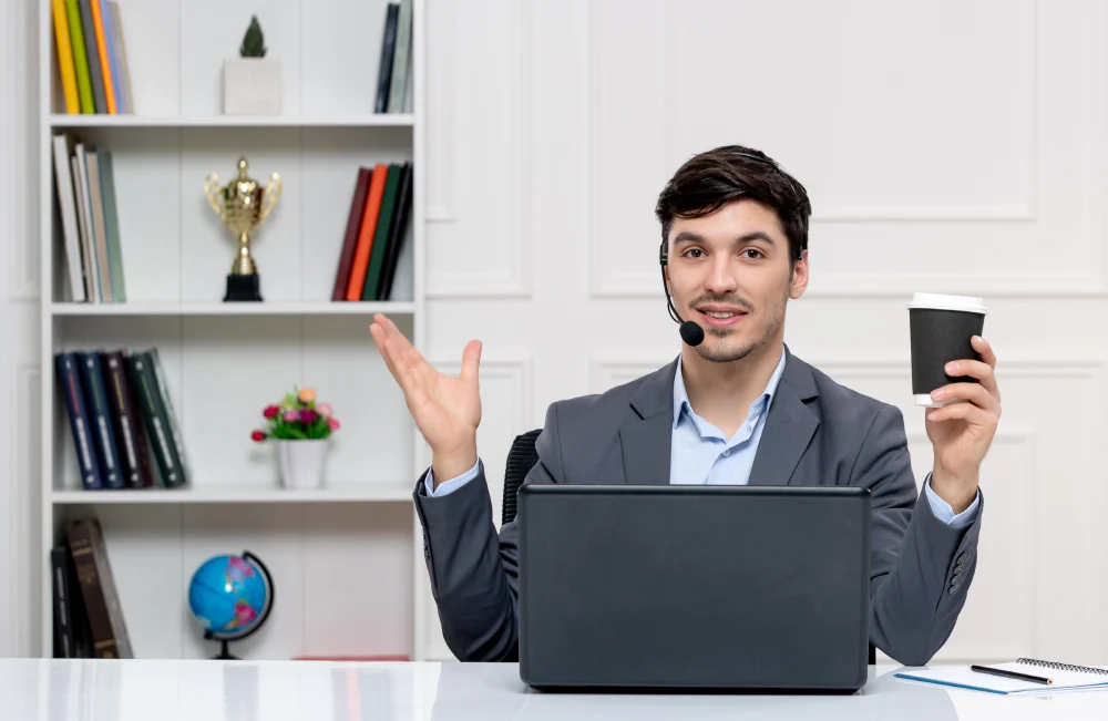Image displaying virtual assistant working for ceo